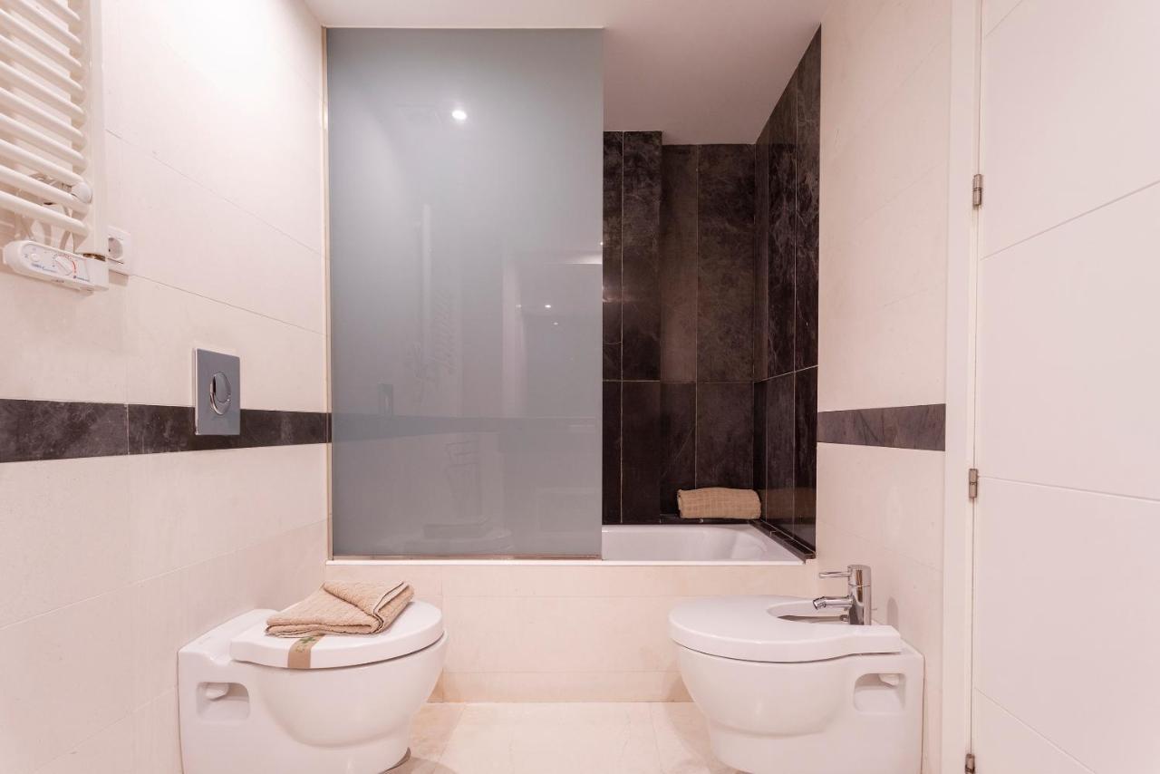 מאלגה Acogedor Apartamento Junto A La Catedral By Rent Me מראה חיצוני תמונה